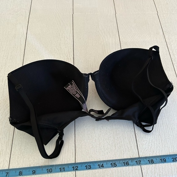 Victoria secret padded plunge wired black bra 34DD - Picture 2 of 5
